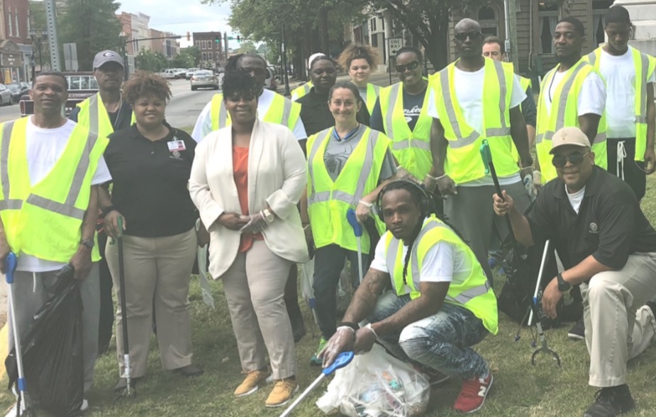 Dismas Charities Macon Residents & Staff Clean Second Street